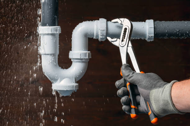 Professional Emergency Plumber technician working in Pottersville, NJ